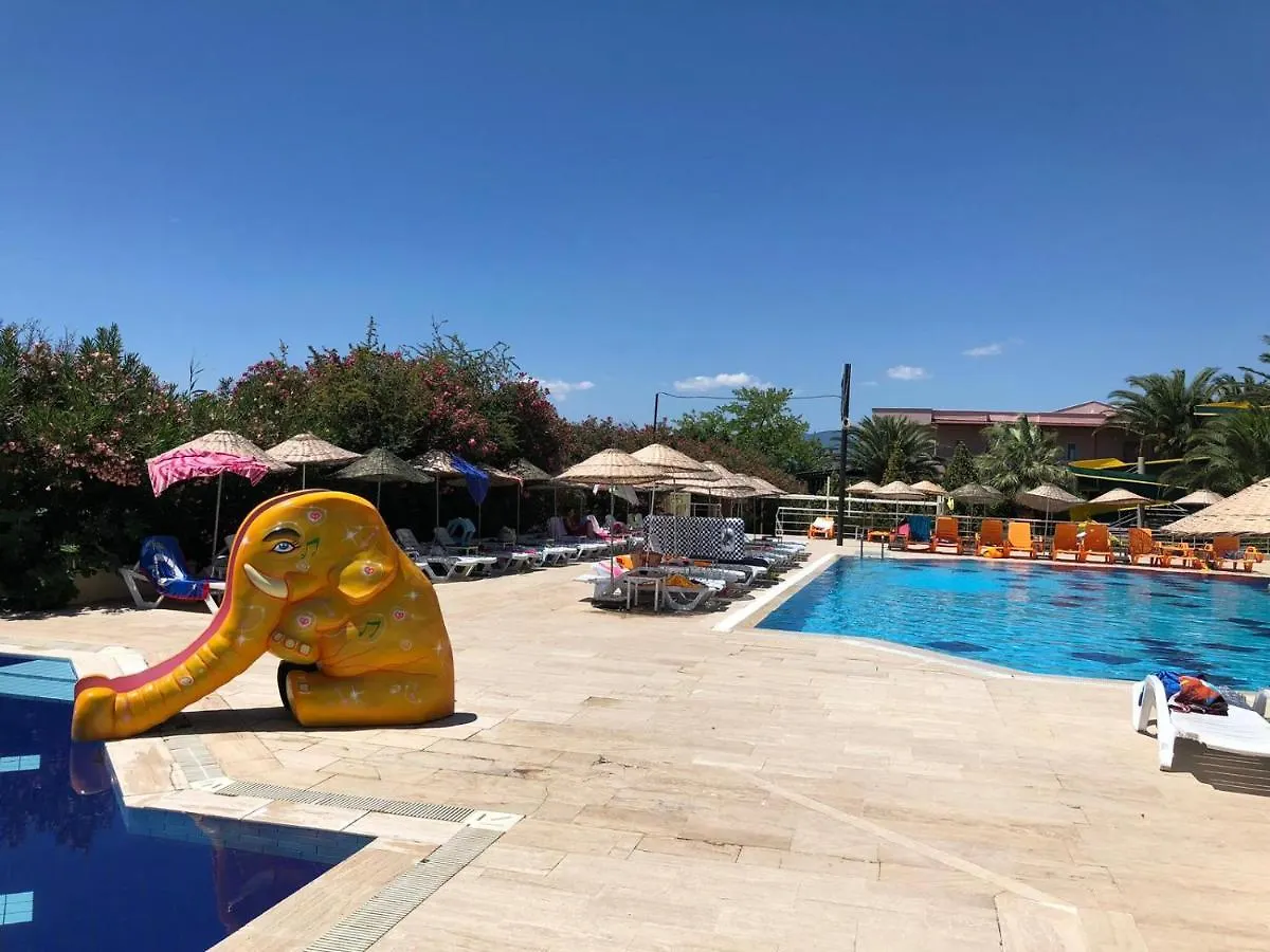 Afytos Oeren Park Mtk Otel