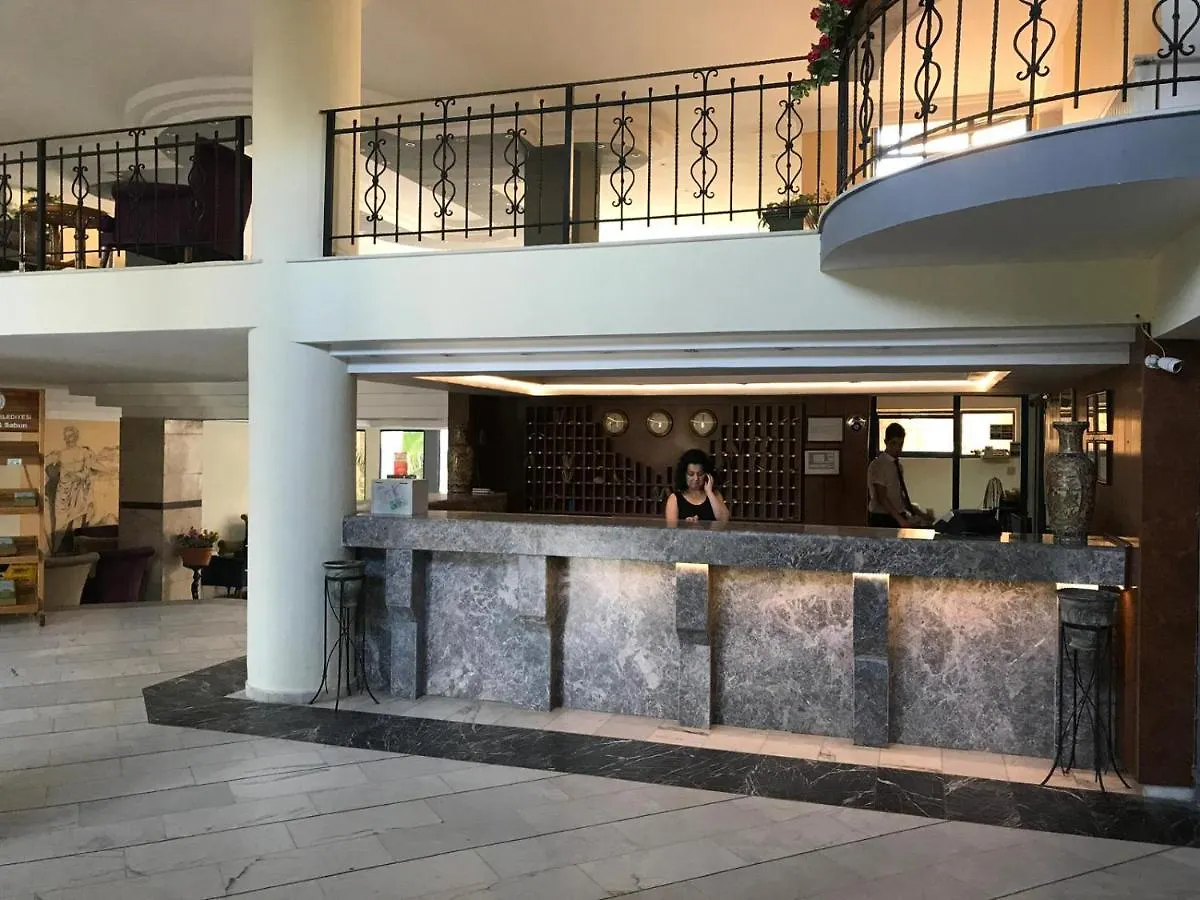 Afytos Oeren Park Mtk Otel