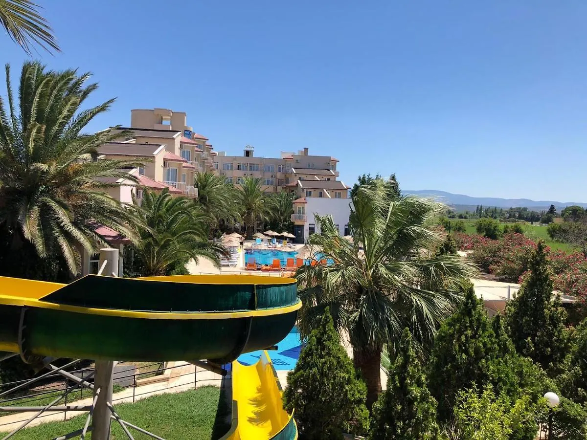 Afytos Oeren Park Mtk Otel