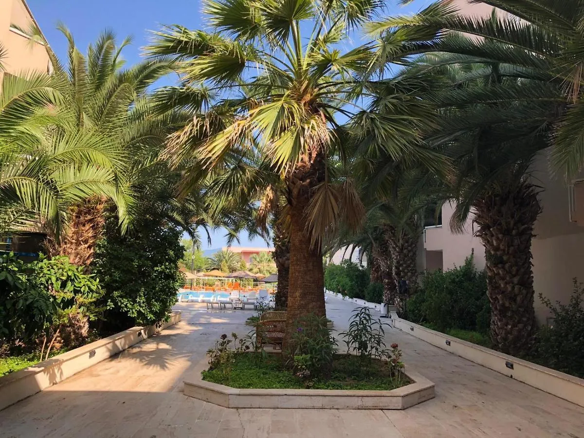 Afytos Oeren Park Mtk Otel